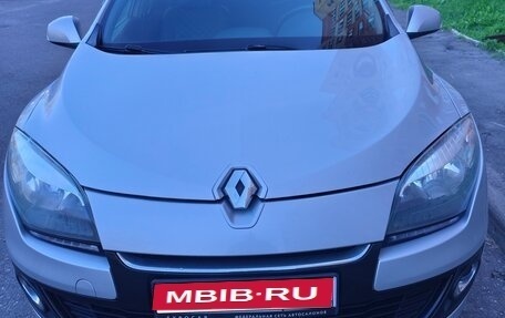 Renault Megane III, 2014 год, 800 000 рублей, 1 фотография