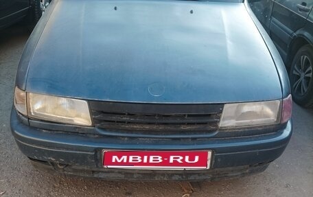 Opel Vectra A, 1988 год, 90 000 рублей, 1 фотография