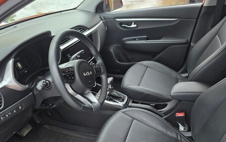 KIA Rio IV, 2022 год, 2 300 000 рублей, 32 фотография