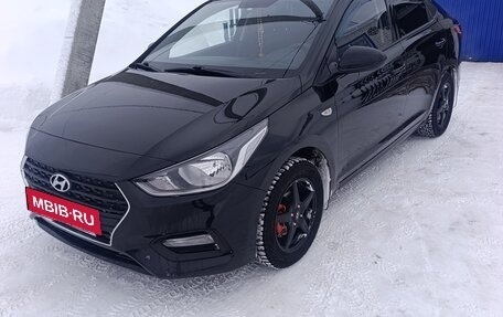 Hyundai Solaris II рестайлинг, 2019 год, 3 фотография