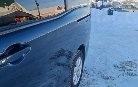 Toyota Voxy III, 2014 год, 1 400 000 рублей, 4 фотография