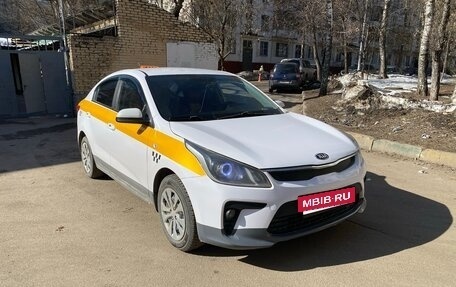 KIA Rio IV, 2020 год, 890 000 рублей, 3 фотография