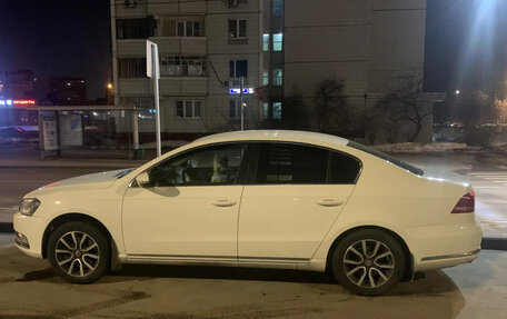 Volkswagen Passat B7, 2012 год, 890 000 рублей, 3 фотография
