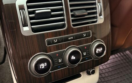 Land Rover Range Rover IV рестайлинг, 2013 год, 3 390 000 рублей, 20 фотография