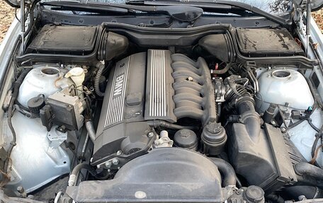 BMW 5 серия, 1997 год, 1 000 000 рублей, 9 фотография