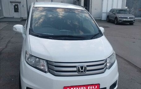 Honda Freed I, 2014 год, 1 500 000 рублей, 7 фотография