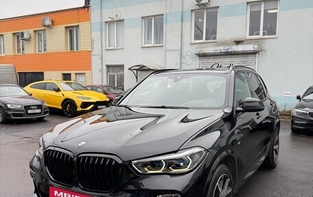 BMW X5, 2019 год, 5 600 000 рублей, 2 фотография