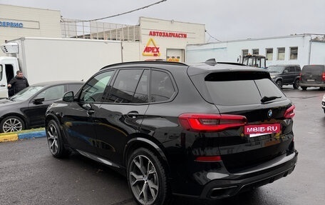 BMW X5, 2019 год, 5 600 000 рублей, 4 фотография