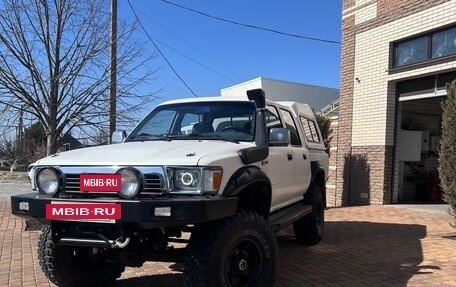 Toyota Hilux VI, 1989 год, 1 500 000 рублей, 2 фотография