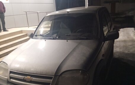 Chevrolet Niva I рестайлинг, 2003 год, 320 000 рублей, 5 фотография