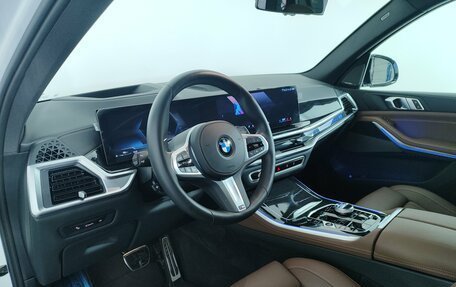 BMW X5, 2023 год, 13 300 000 рублей, 38 фотография