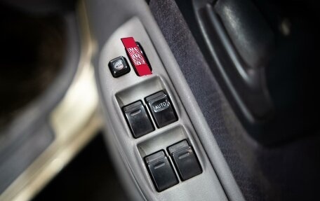 Toyota FunCargo, 2001 год, 350 000 рублей, 7 фотография