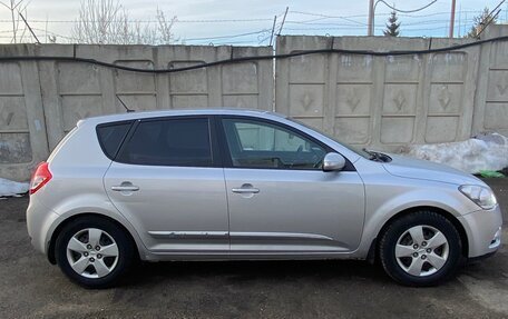 KIA cee'd I рестайлинг, 2012 год, 730 000 рублей, 3 фотография