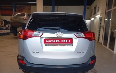 Toyota RAV4, 2013 год, 1 750 000 рублей, 5 фотография