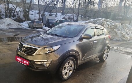 KIA Sportage III, 2013 год, 2 100 000 рублей, 2 фотография