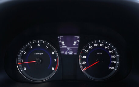 Hyundai Solaris II рестайлинг, 2011 год, 626 000 рублей, 9 фотография