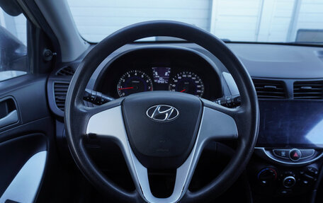 Hyundai Solaris II рестайлинг, 2011 год, 626 000 рублей, 13 фотография