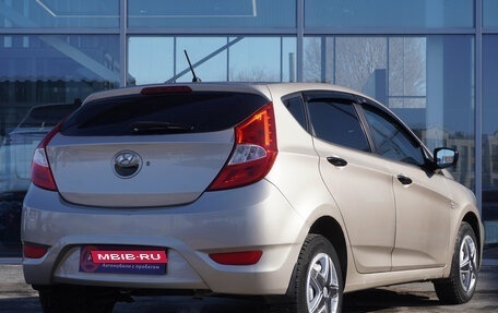 Hyundai Solaris II рестайлинг, 2011 год, 626 000 рублей, 5 фотография