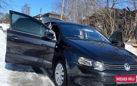 Volkswagen Polo VI (EU Market), 2014 год, 885 000 рублей, 3 фотография