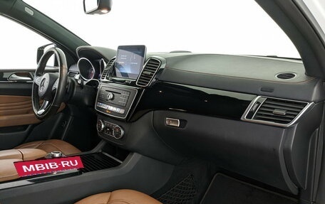 Mercedes-Benz GLE, 2018 год, 4 900 000 рублей, 11 фотография