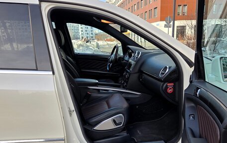 Mercedes-Benz GL-Класс, 2012 год, 2 850 000 рублей, 32 фотография