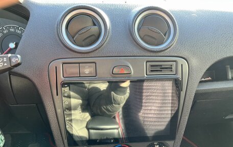 Ford Fusion I, 2007 год, 350 000 рублей, 19 фотография