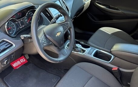 Chevrolet Cruze II, 2017 год, 1 075 000 рублей, 10 фотография