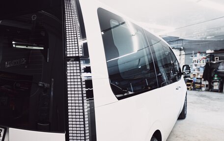 Hyundai Staria, 2024 год, 7 700 000 рублей, 4 фотография