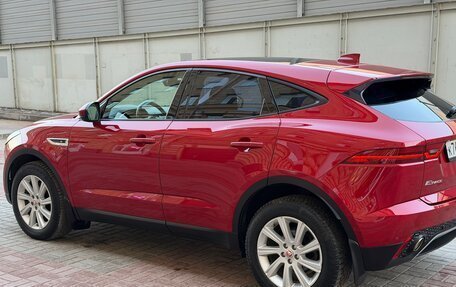 Jaguar E-Pace, 2019 год, 2 330 000 рублей, 7 фотография