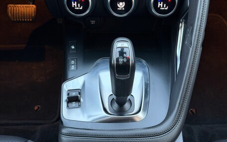 Jaguar E-Pace, 2019 год, 2 330 000 рублей, 30 фотография