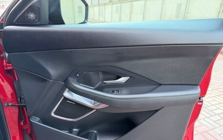 Jaguar E-Pace, 2019 год, 2 330 000 рублей, 27 фотография