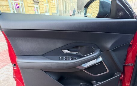 Jaguar E-Pace, 2019 год, 2 330 000 рублей, 24 фотография