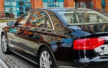 Audi A8, 2013 год, 4 300 000 рублей, 2 фотография