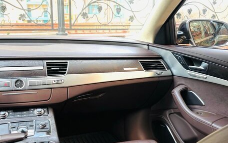 Audi A8, 2013 год, 4 300 000 рублей, 9 фотография