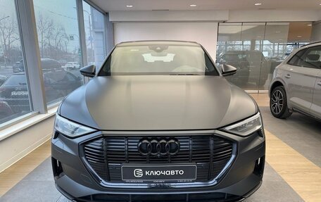 Audi e-tron Sportback I, 2021 год, 5 990 000 рублей, 2 фотография