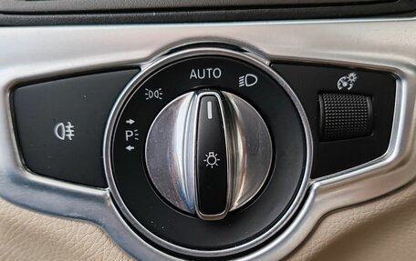 Mercedes-Benz GLC, 2017 год, 3 050 000 рублей, 24 фотография