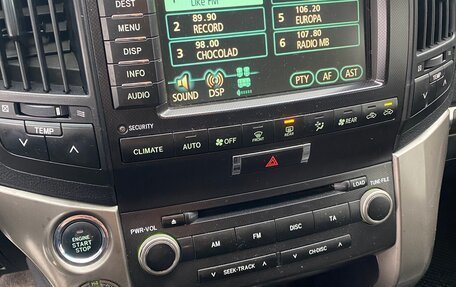 Toyota Land Cruiser 200, 2008 год, 2 450 000 рублей, 15 фотография