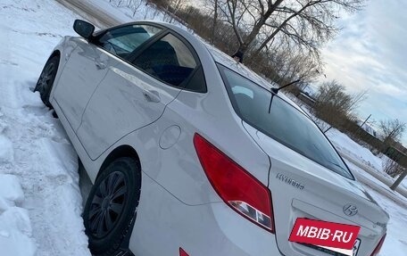 Hyundai Solaris II рестайлинг, 2015 год, 950 000 рублей, 6 фотография