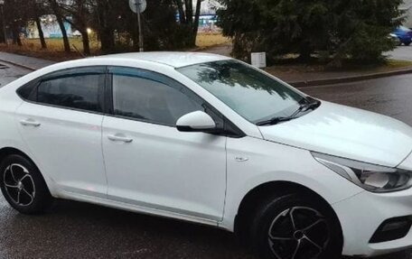 Hyundai Solaris II рестайлинг, 2017 год, 1 049 999 рублей, 3 фотография