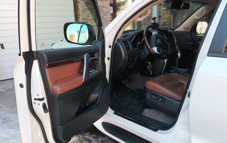 Toyota Land Cruiser 200, 2014 год, 4 500 000 рублей, 12 фотография