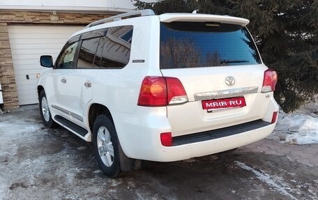 Toyota Land Cruiser 200, 2014 год, 4 500 000 рублей, 3 фотография