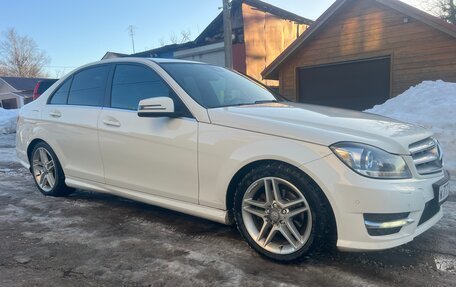 Mercedes-Benz C-Класс, 2011 год, 1 350 000 рублей, 3 фотография