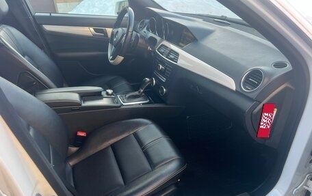 Mercedes-Benz C-Класс, 2011 год, 1 350 000 рублей, 15 фотография