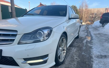 Mercedes-Benz C-Класс, 2011 год, 1 350 000 рублей, 30 фотография