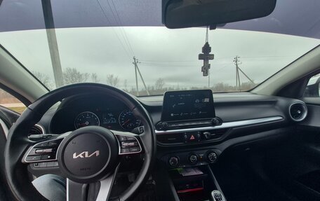 KIA Cerato IV, 2022 год, 2 200 000 рублей, 13 фотография