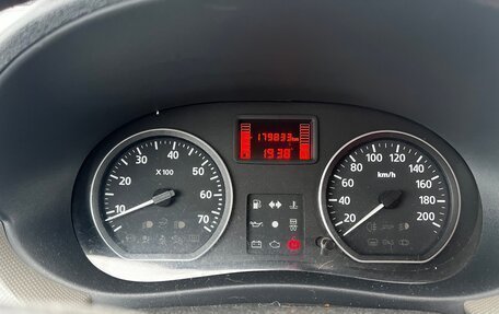 Renault Logan I, 2010 год, 360 000 рублей, 10 фотография