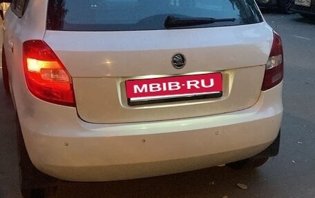 Skoda Fabia II, 2011 год, 450 000 рублей, 4 фотография