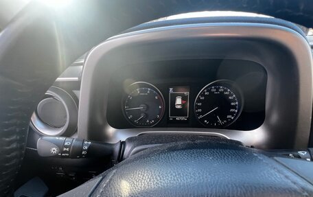 Toyota RAV4, 2019 год, 3 050 000 рублей, 3 фотография