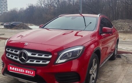 Mercedes-Benz GLA, 2018 год, 2 999 000 рублей, 4 фотография