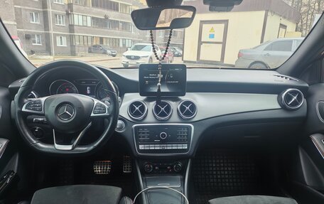 Mercedes-Benz GLA, 2018 год, 2 999 000 рублей, 14 фотография